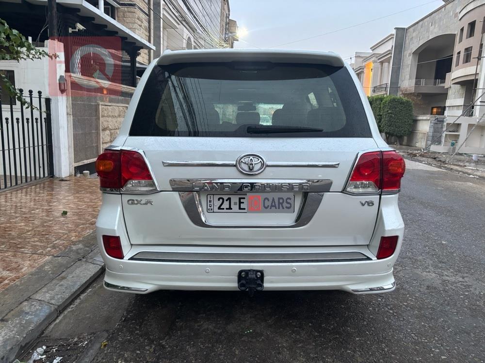 تويوتا لاندكروزر